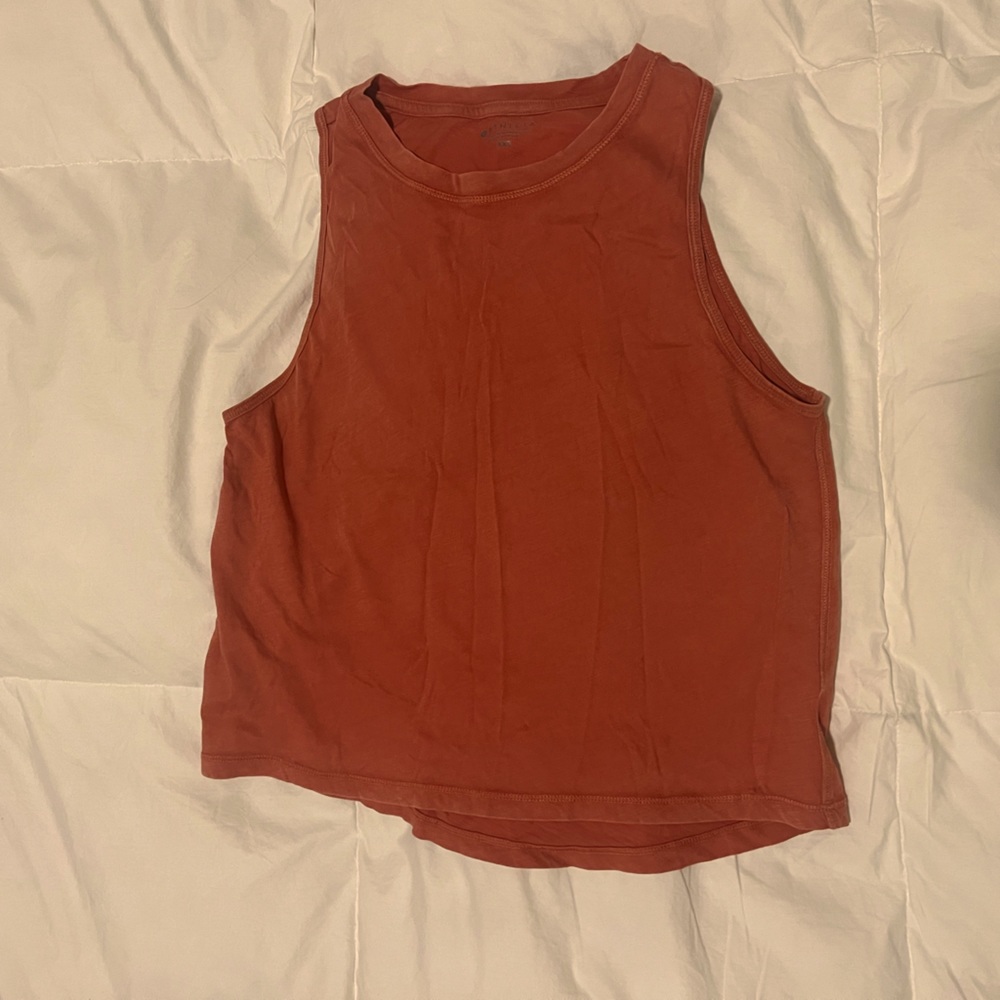 ATHLETA